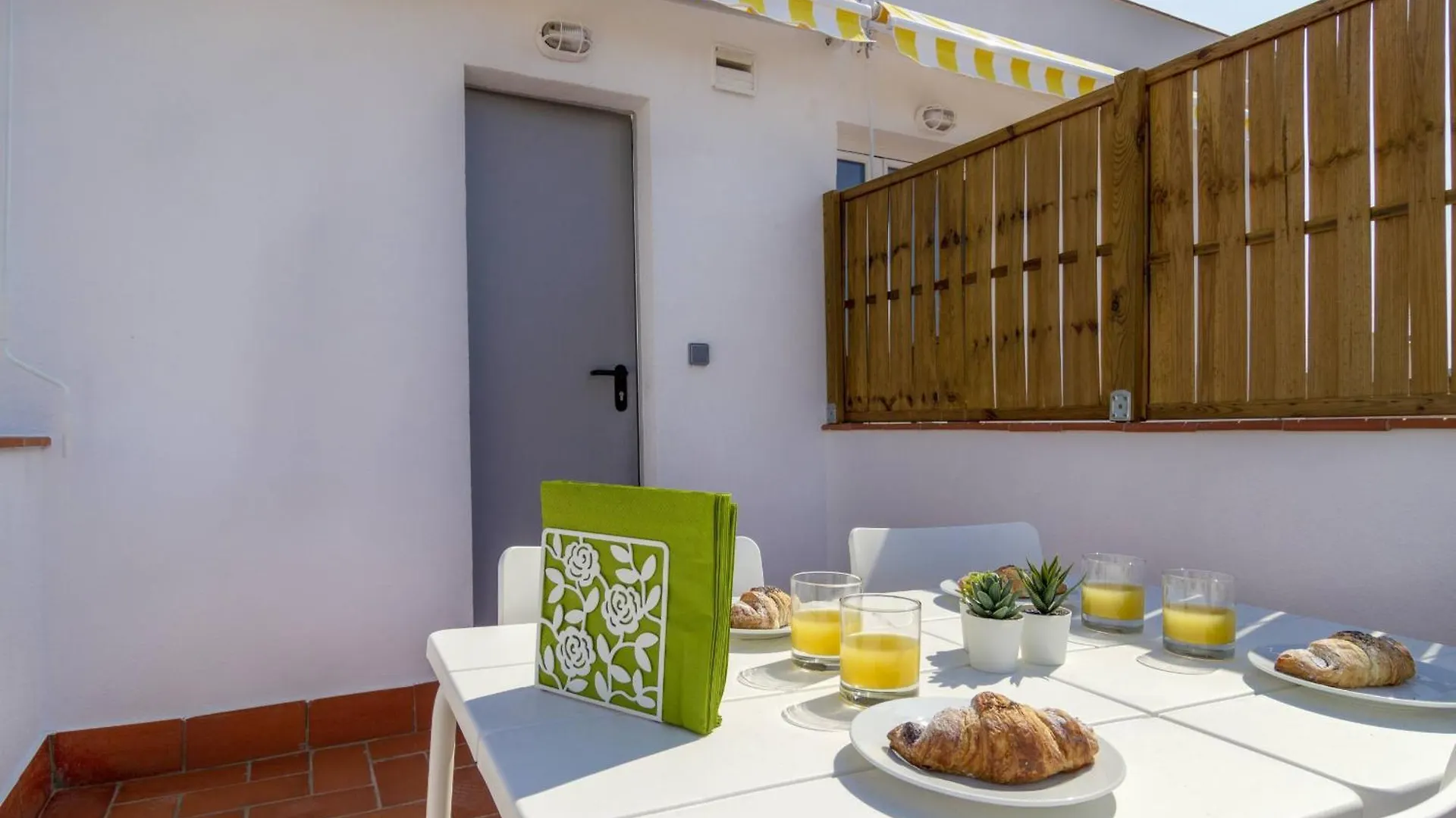 Ola Living Camp Nou Apartment L'Hospitalet de Llobregat